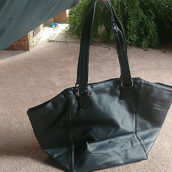 Purse - Picture 2 of 4